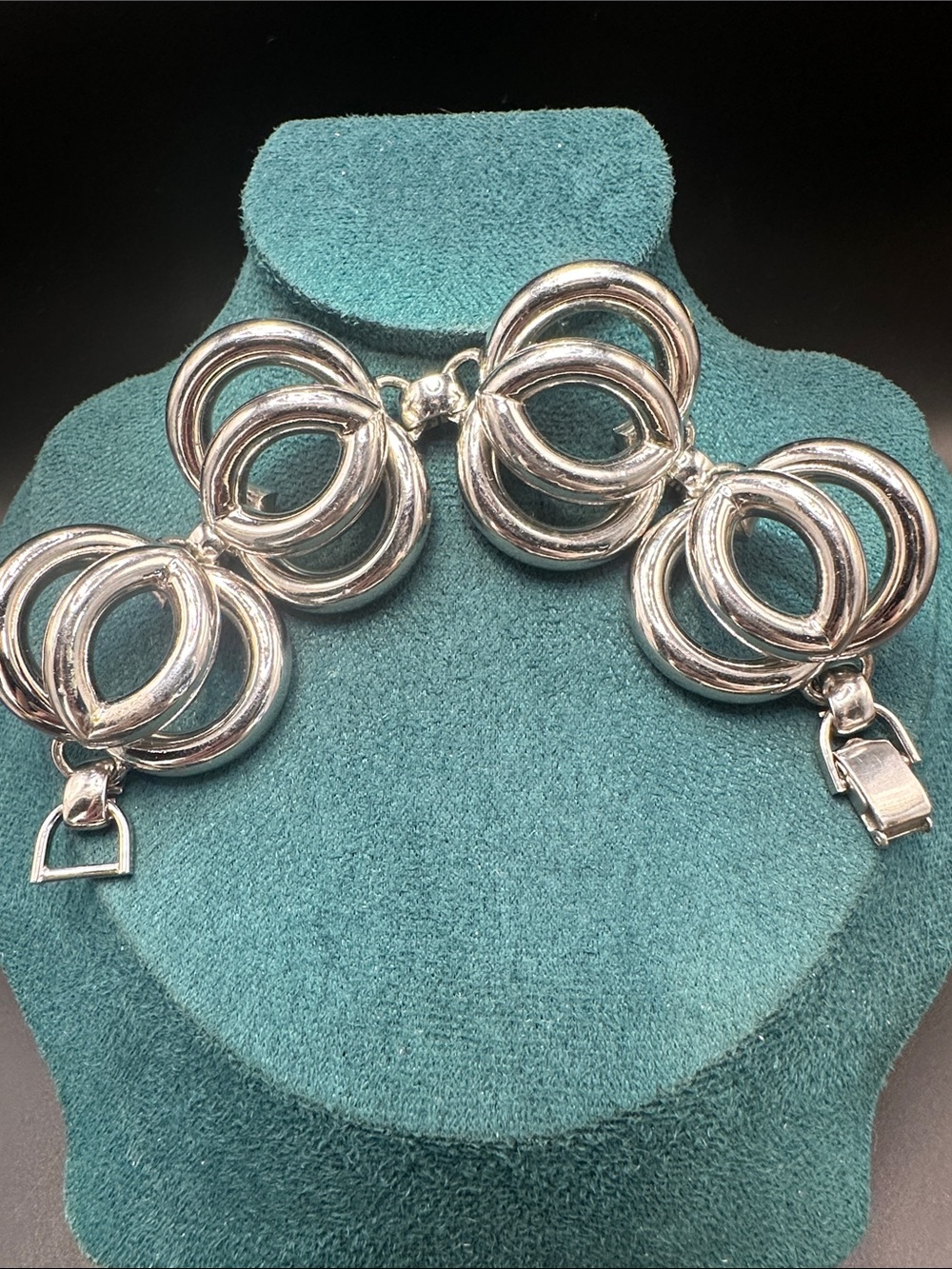 Vintage Bergére Silver Interlocking Hoop Link Bracelet